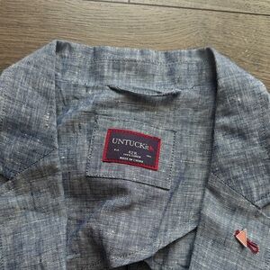 UNTUCKit Chambray Linen Jacket